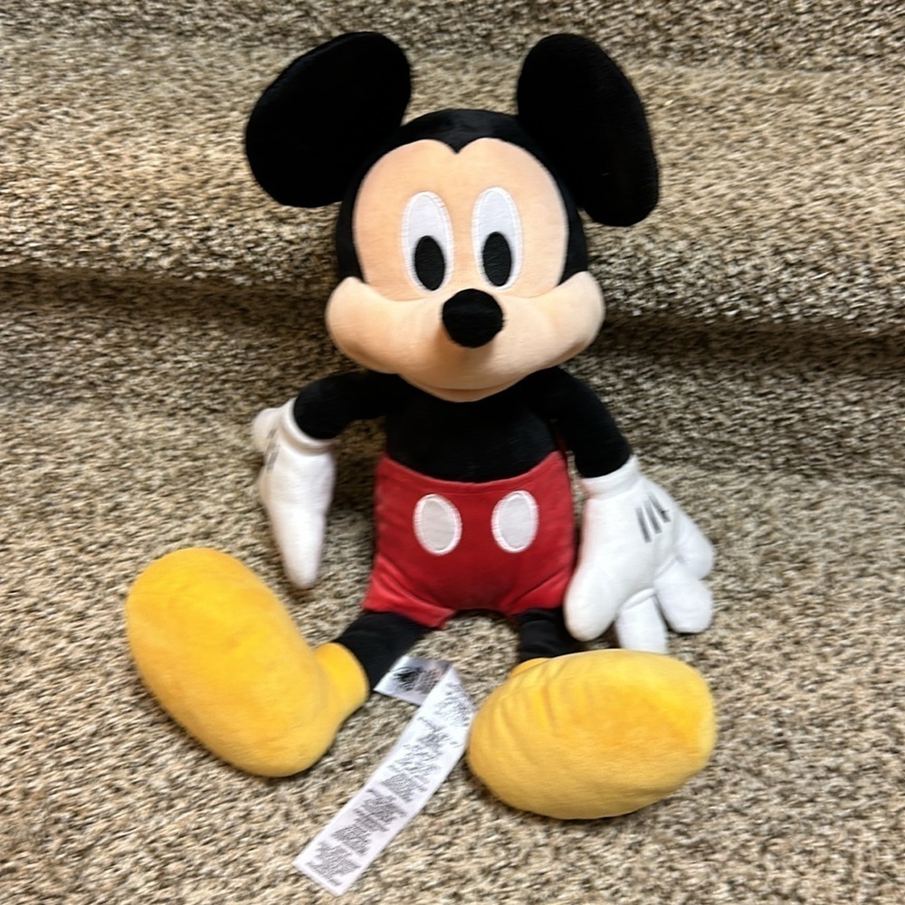 NWOT Mickey Mouse stuff animal